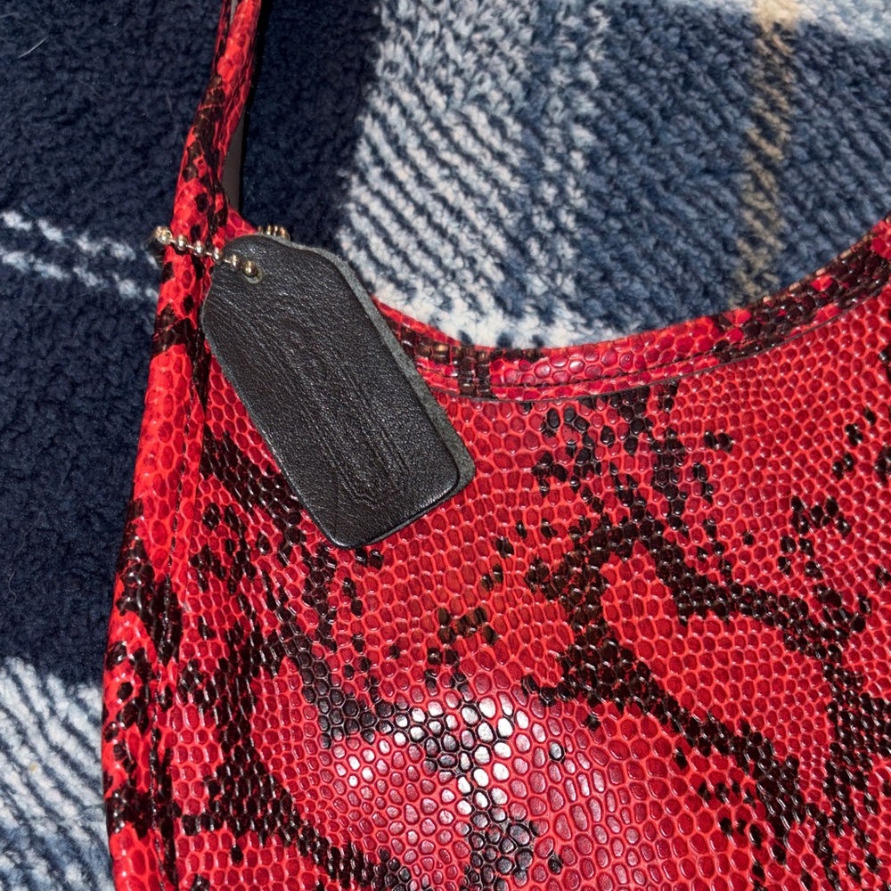 Red Snake Print Coach Women's Bag Y2K - Picture 2 of 5